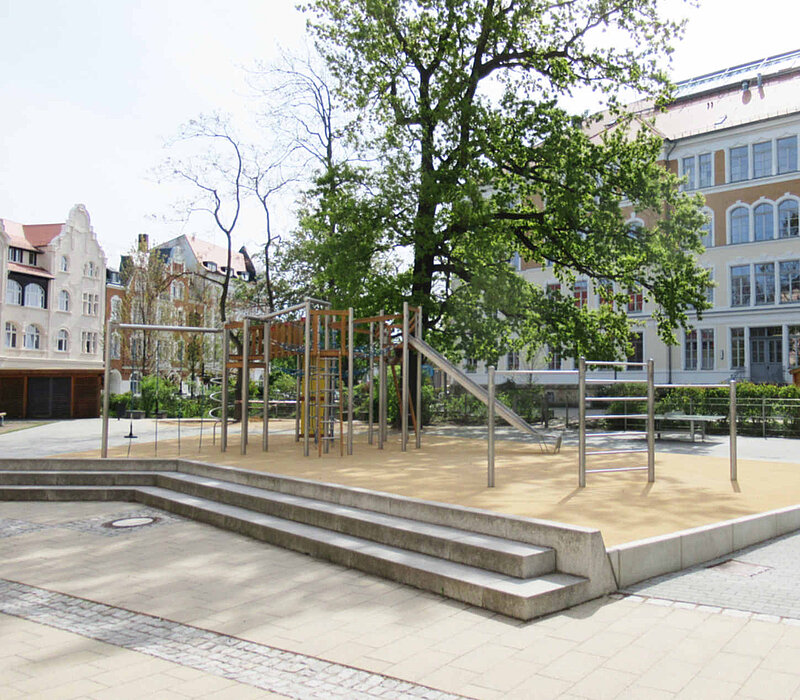 Schulhofsanierung der Theodor-Körner-Grundschule - Freiberg - Spielplatz