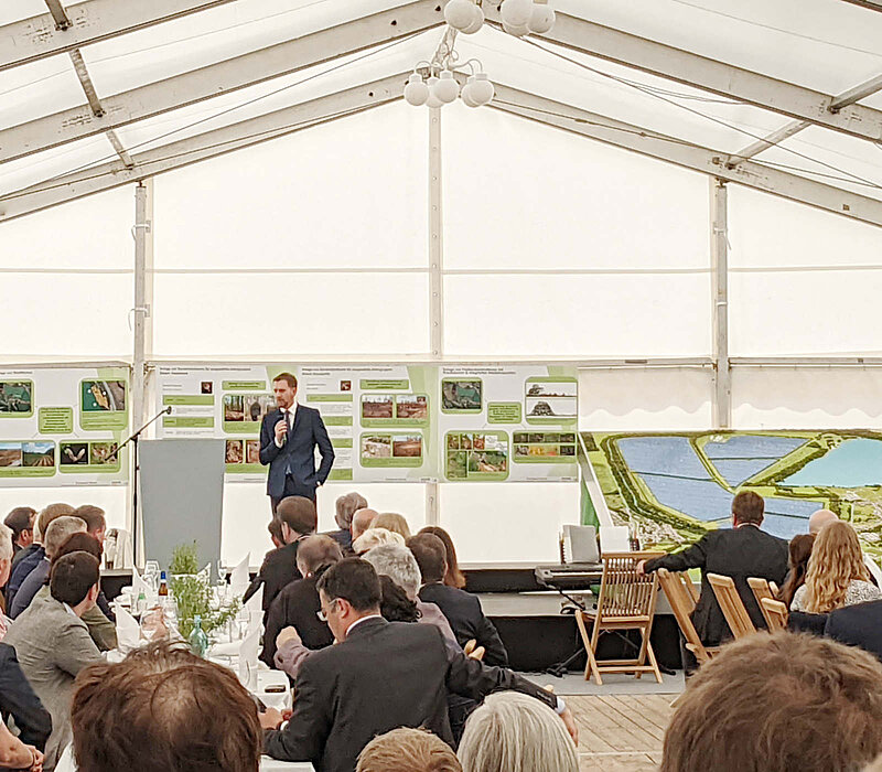 Zweite Änderung des Flächennutzungsplans Neukieritzsch, Veranstaltung im Festzelt mit Ministerpräsident von Sachsen Michael Kretschmer
