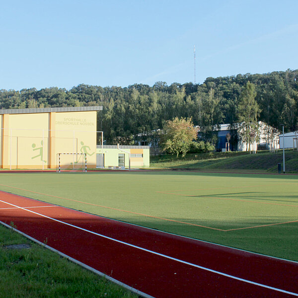 Freisportanlagen an der Dr.-Eberle-Oberschule - Nossen - Blick auf Sportanlage