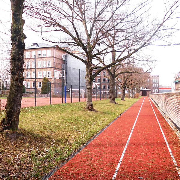 Agricola Gymnasium Chemnitz, Rennbahn