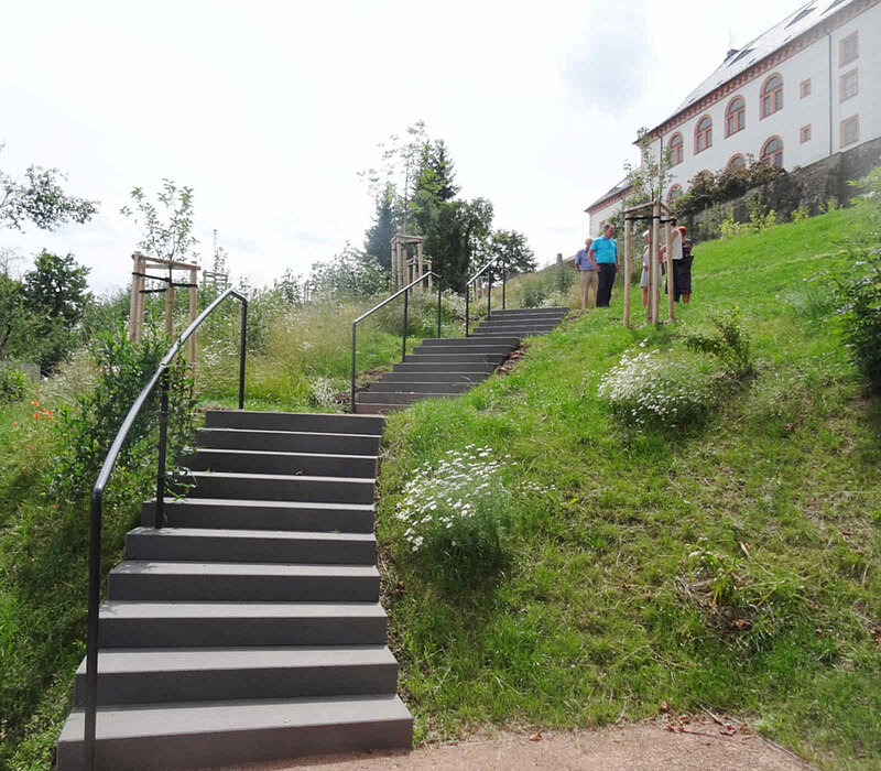 Erstanlage des Kurfürstin-Anna-Gartens - Augustusburg - Treppenaufgang